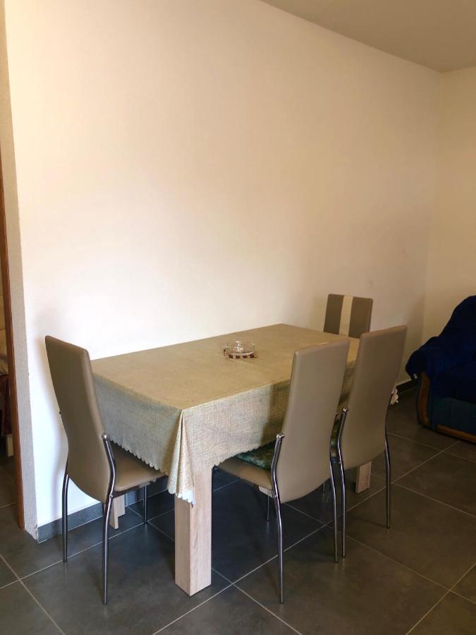 Apartmani Janja Starigrad Paklenica Exterior photo