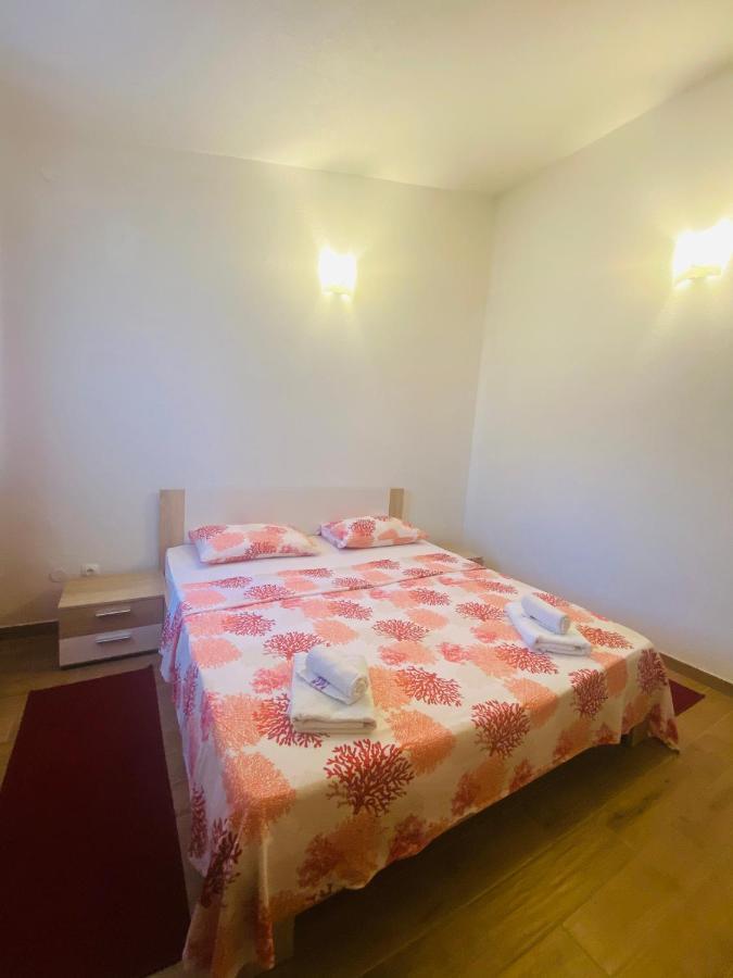 Apartmani Janja Starigrad Paklenica Exterior photo